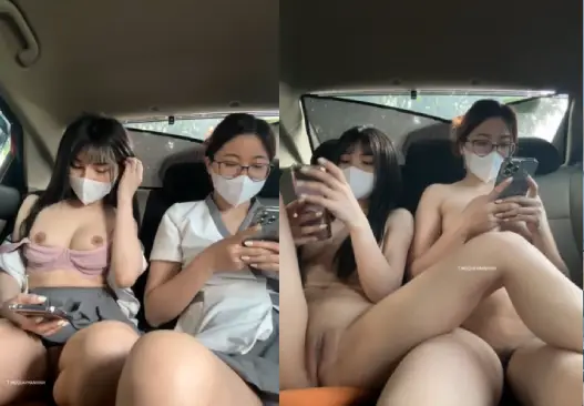 Mấy em nhân viên spa live thủ dâm trên xe